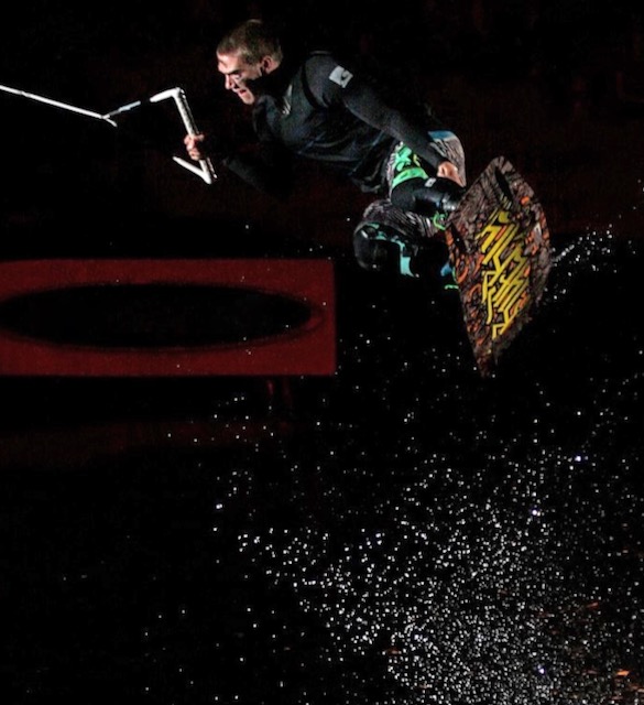H2X water show water circus wakeboarder
